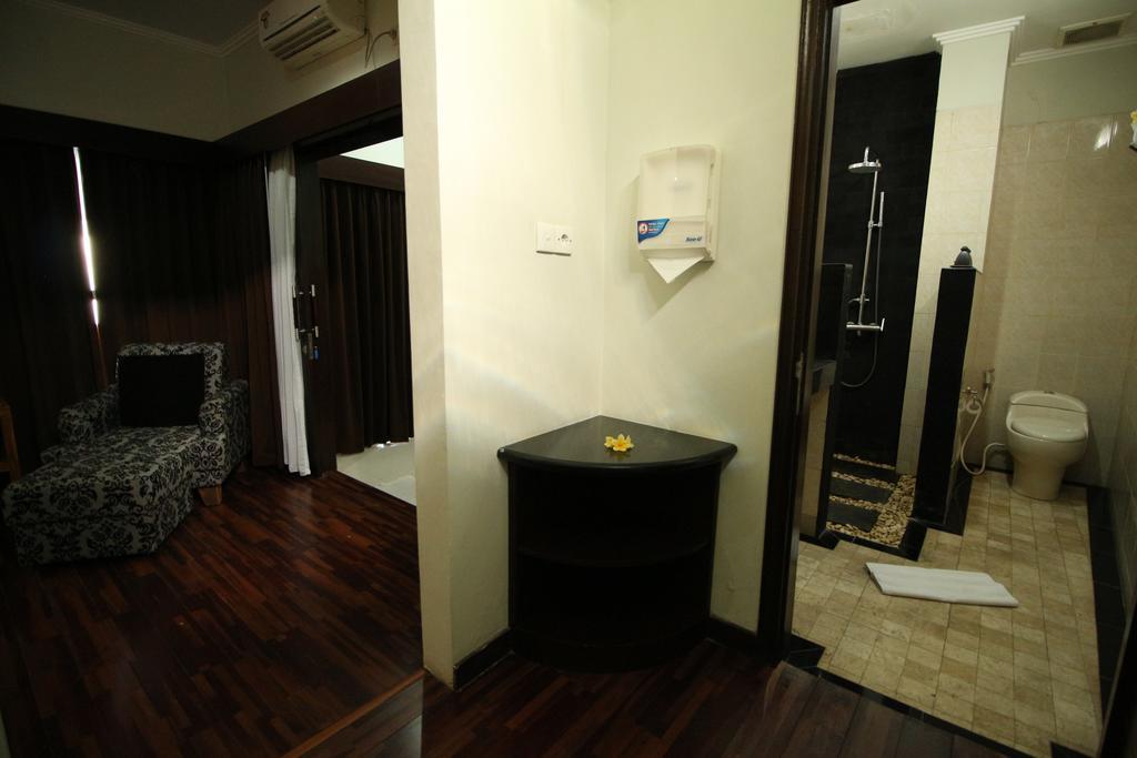 The Nakula Villas Kuta  Exterior photo